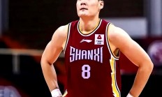 九游娱乐活动-精确传球，助球队打出胜利配合