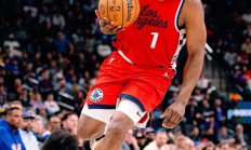 九游娱乐vip注册-知名球星在比赛中打出火爆表现(知名球星在比赛中打出火爆表现了什么)