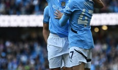 九游娱乐入口-曼城再胜对手，稳固领先地位