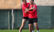 九游娱乐娱乐-上港上海前往青岛，备战青岛黄海恺英