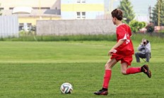 九游娱乐网站-阿尔希拉尔主场氛围火爆，球迷热情助阵