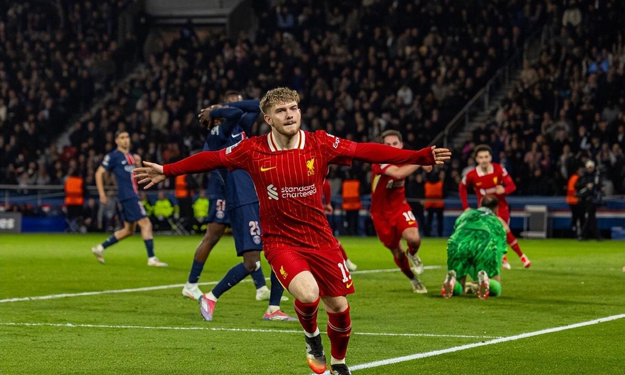 利物浦逆袭成功，小组领跑之位稳固