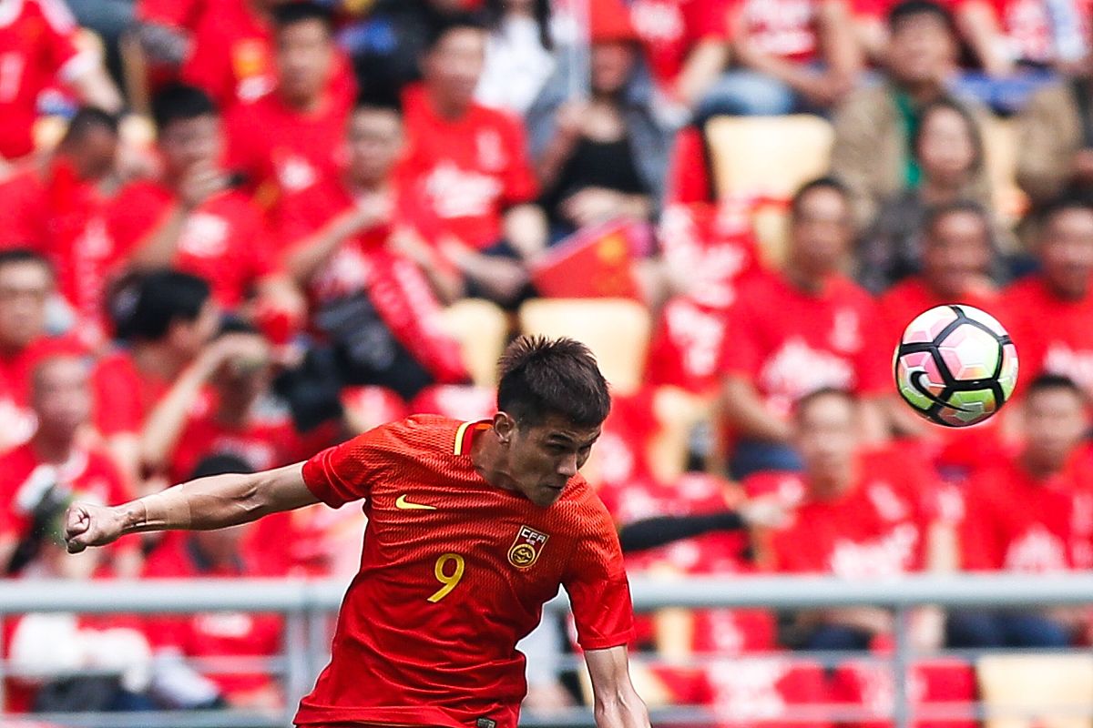 足球界新标准引发球员交流和思考 足球界新标准引发球员交流和思考