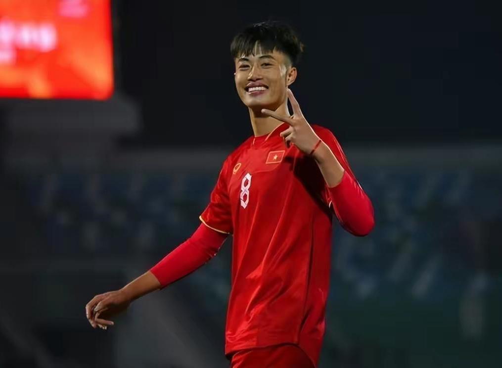 世界杯热身赛:中国队让对手望尘莫及 世界杯热身赛:中国队让对手望尘莫及