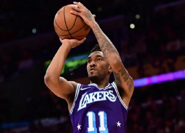 亚特兰大坚守门线，顽强守住三分的简单介绍