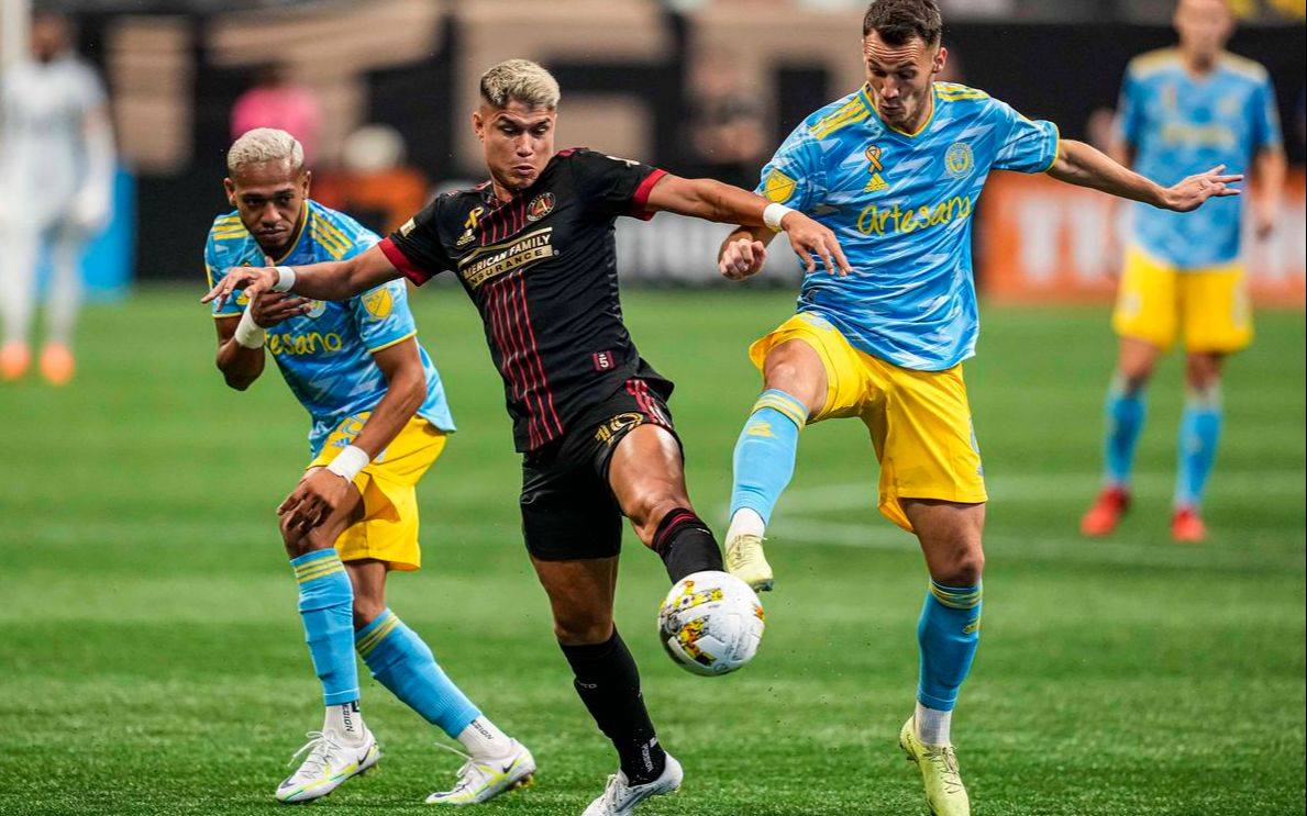 萨索洛客场不敌亚特兰大,遭遇联赛连败的简单介绍 萨索洛客场不敌亚特兰大,遭遇联赛连败的简单介绍