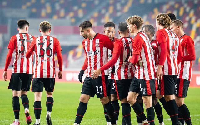 莱比锡红牛在比赛中表现出色,轻松获胜的简单介绍 莱比锡红牛在比赛中表现出色,轻松获胜的简单介绍