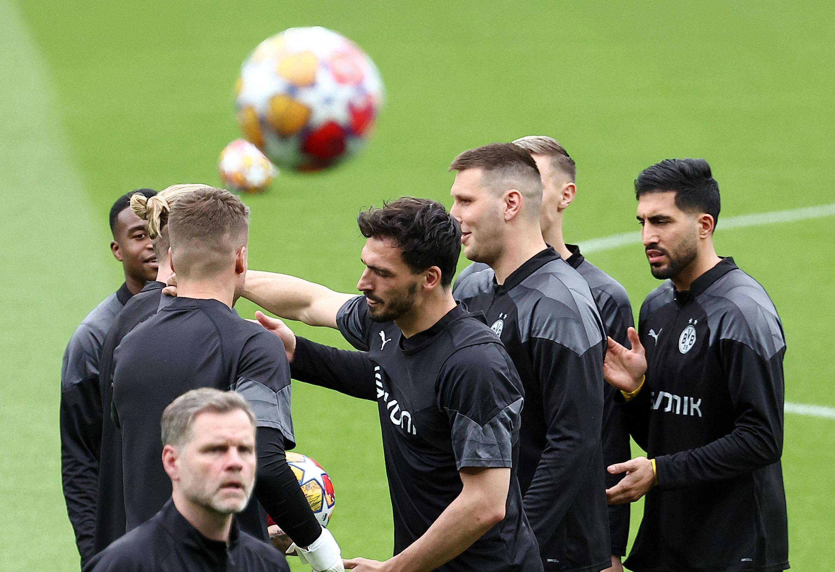 关于多特蒙德客场战胜对手,提升球队士气的信息 关于多特蒙德客场战胜对手,提升球队士气的信息