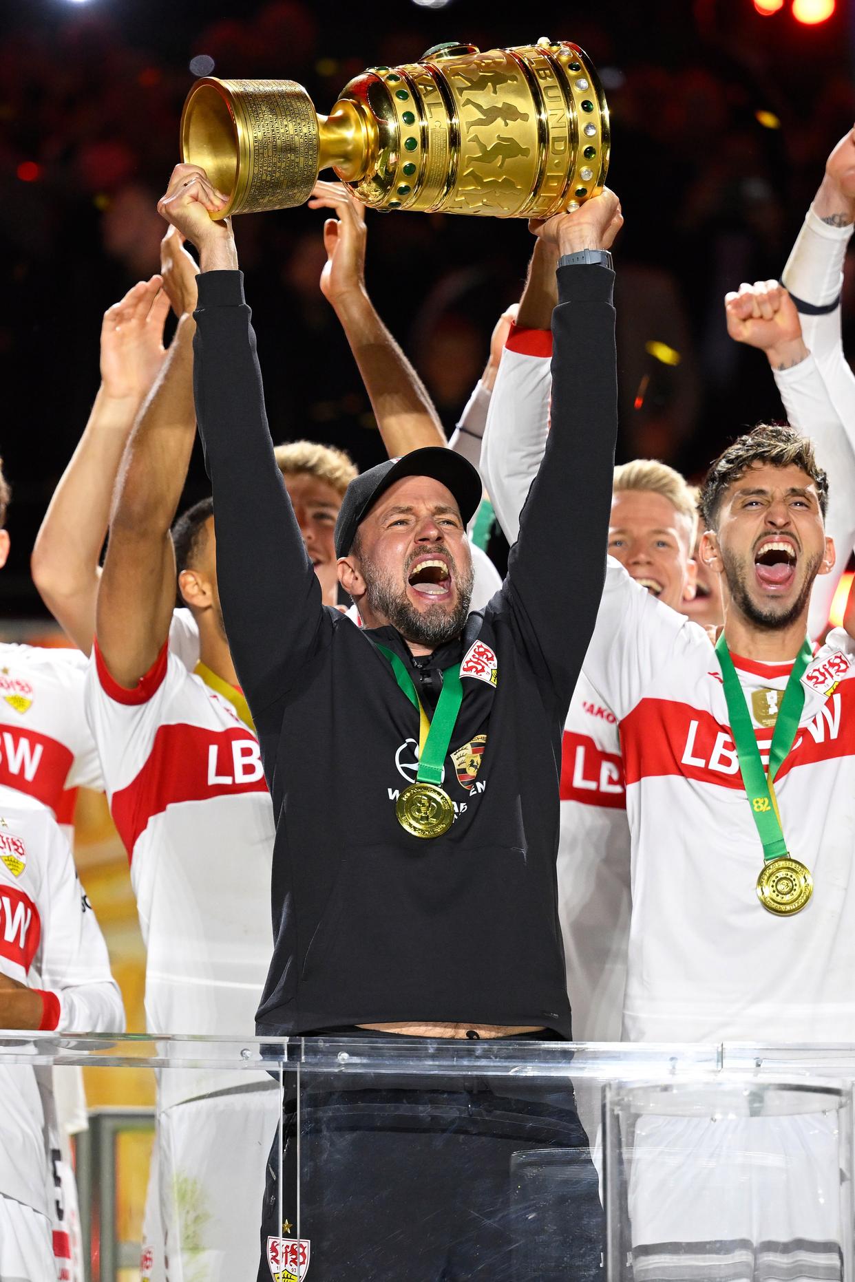 德国后卫获得欧洲金球奖提名 德国后卫获得欧洲金球奖提名