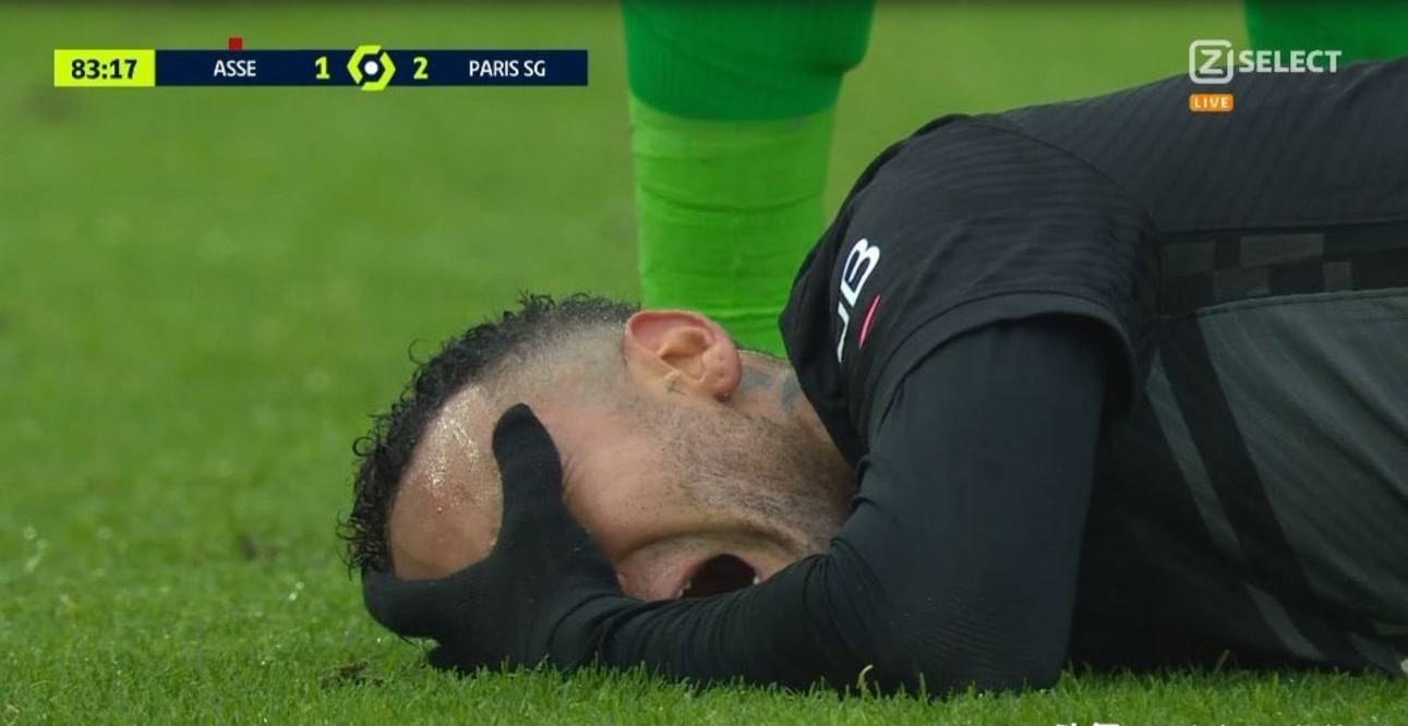 圣埃蒂安客场遭遇逆转积分下滑的简单介绍