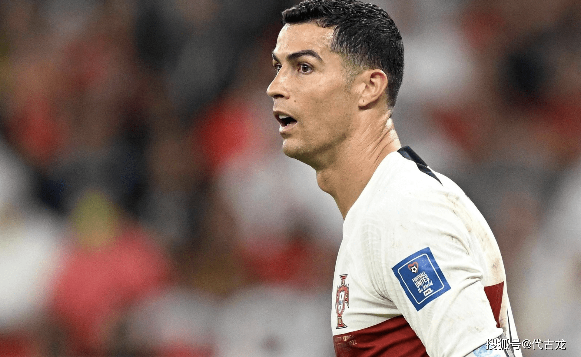 关于卢森堡队士气低迷，遭遇连败滑落排行榜的信息