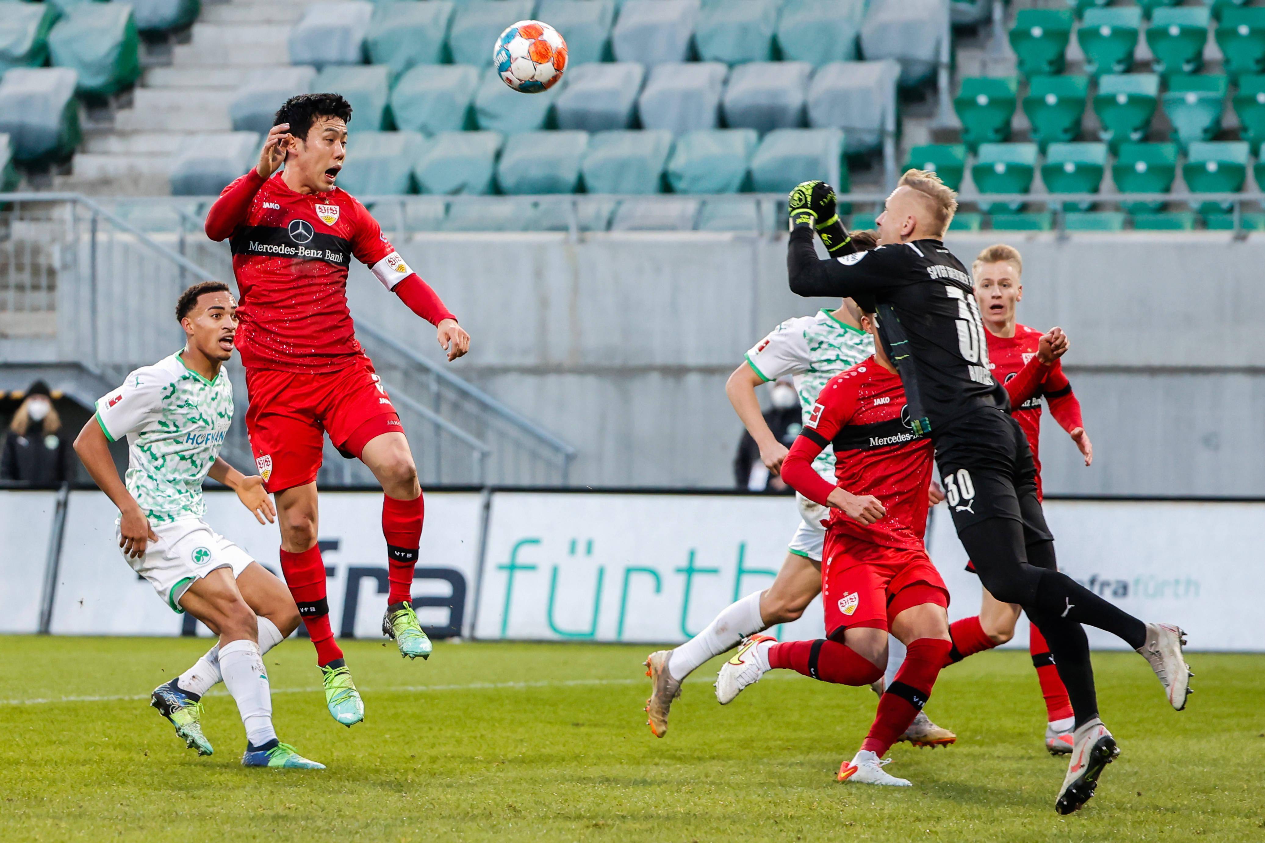 斯图加特客场胜利，逆袭排名的简单介绍