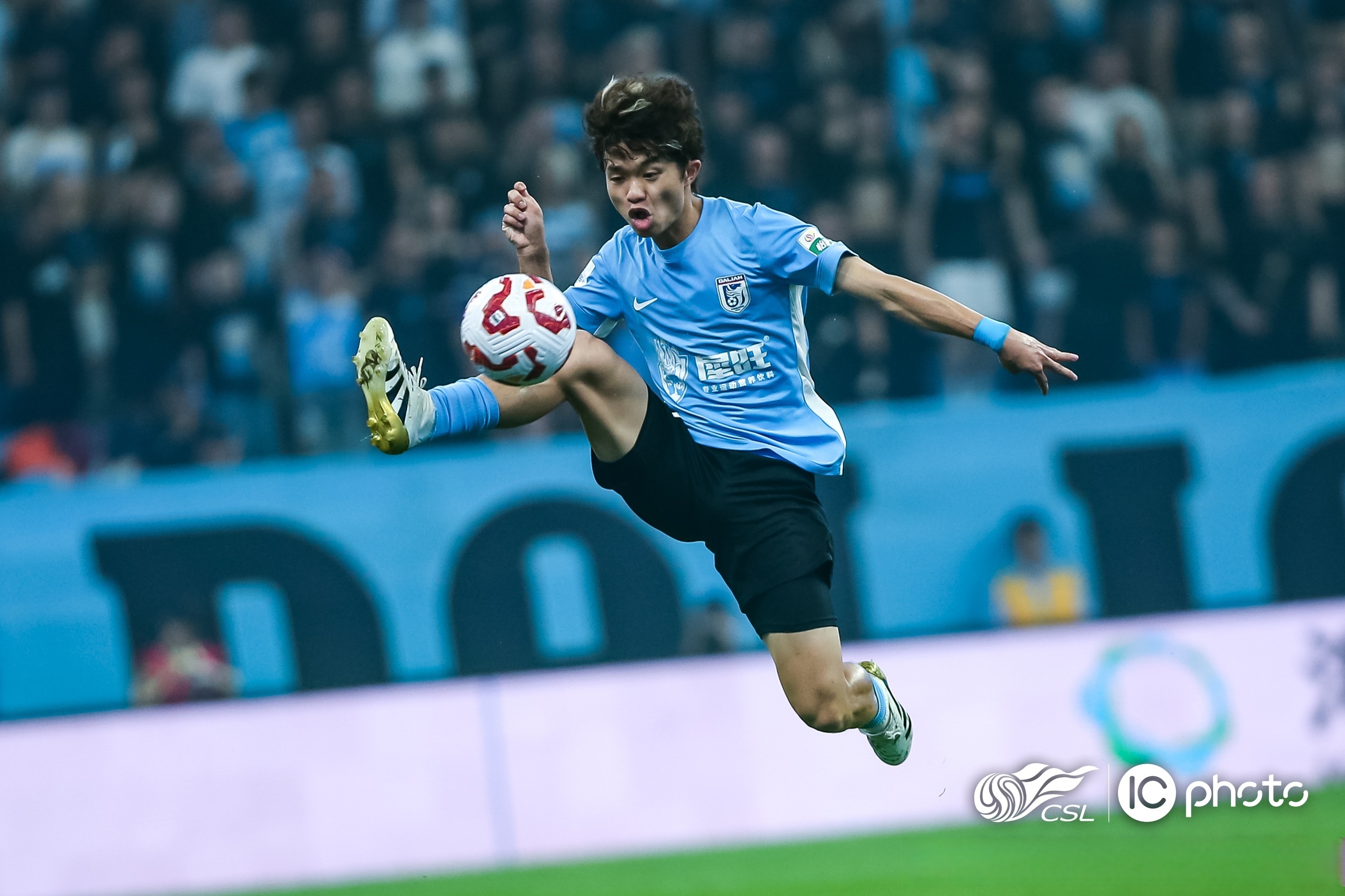 重庆力帆主场战胜浙江绿城,获得三分的简单介绍 重庆力帆主场战胜浙江绿城,获得三分的简单介绍