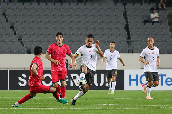 合练备战:球队备战状况良好 合练备战:球队备战状况良好