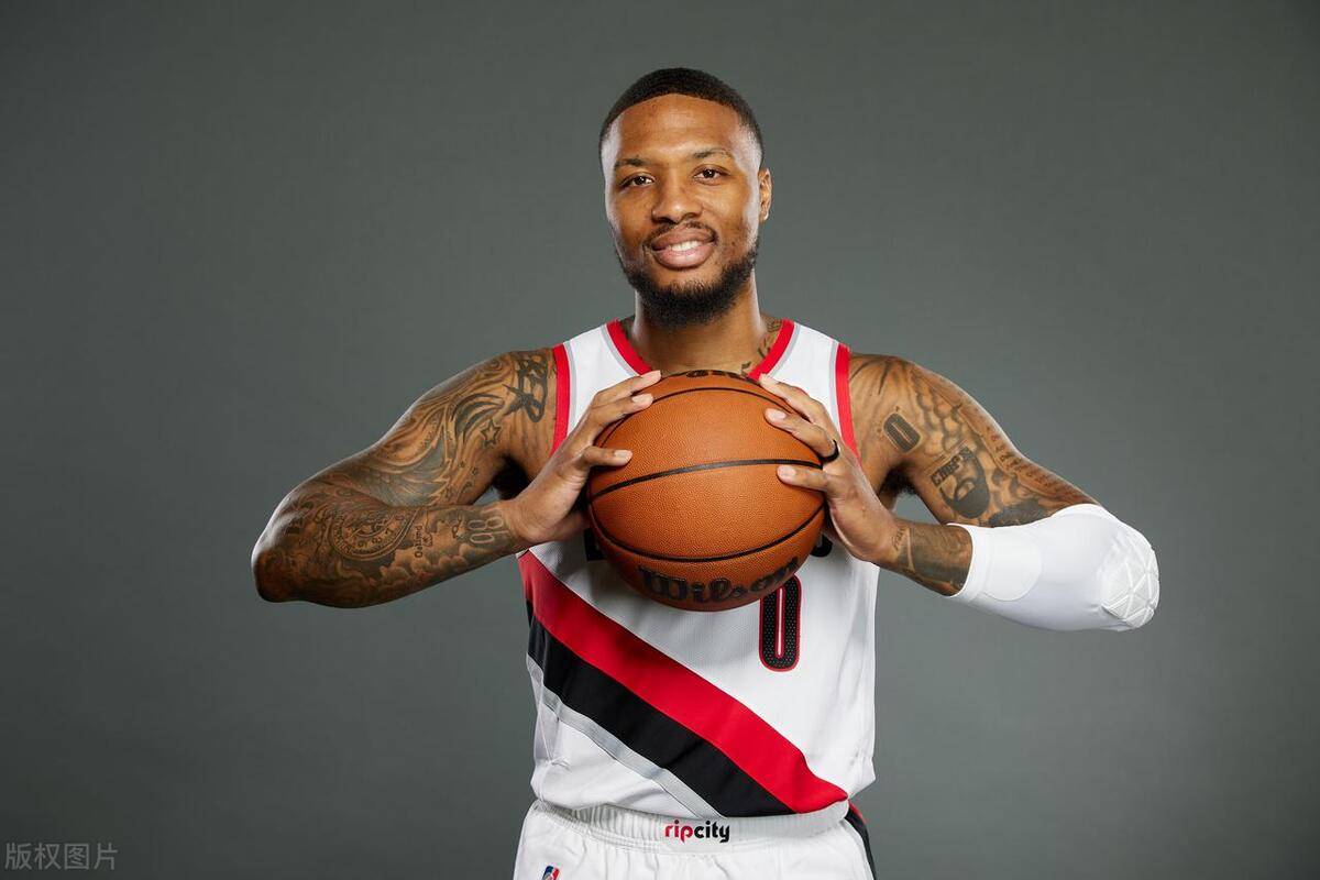 开拓者击败公牛,利拉德神奇绝杀 开拓者击败公牛,利拉德神奇绝杀