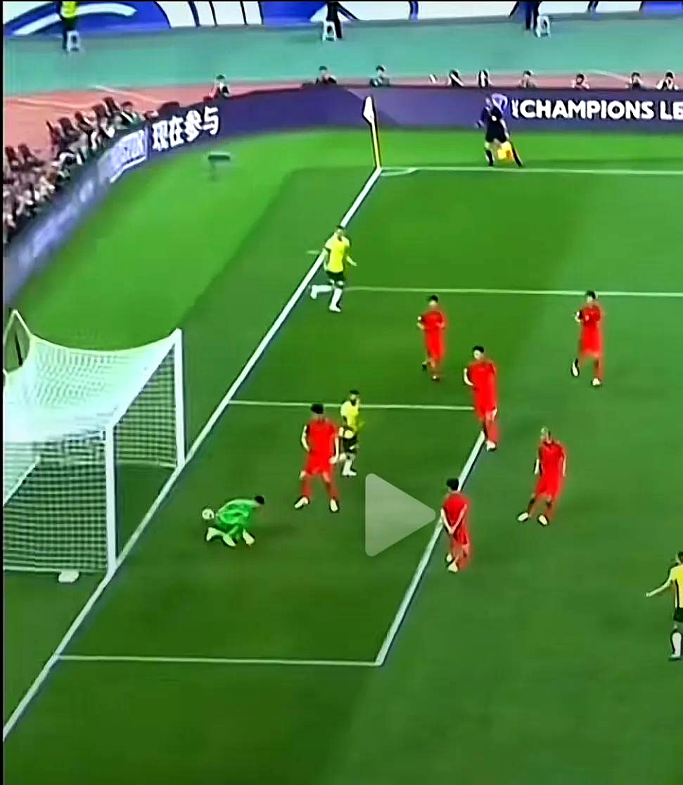 人球员防守态度端正,球队任何比赛都不轻敌 人球员防守态度端正,球队任何比赛都不轻敌