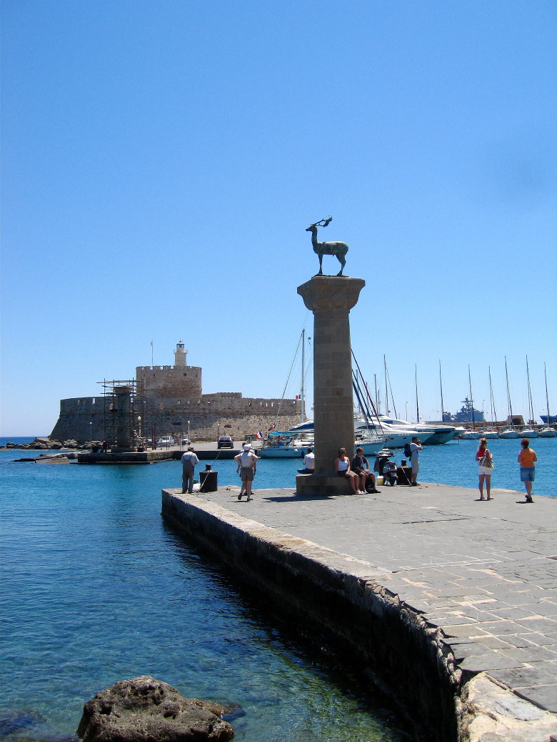 包含希腊迎战意大利，强强对话谁将胜出？的词条