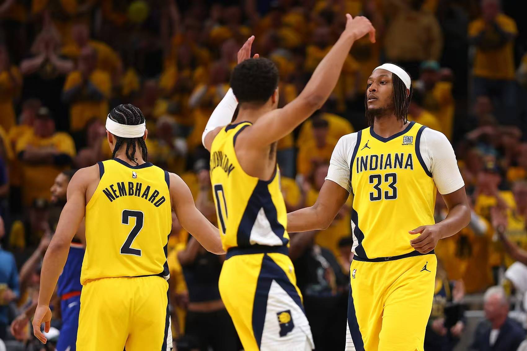 步行者逆转爵士取得比赛 步行者逆转爵士取得比赛