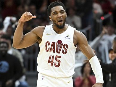 包含雄鹿胜骑士,创造三连胜佳绩的词条 包含雄鹿胜骑士,创造三连胜佳绩的词条