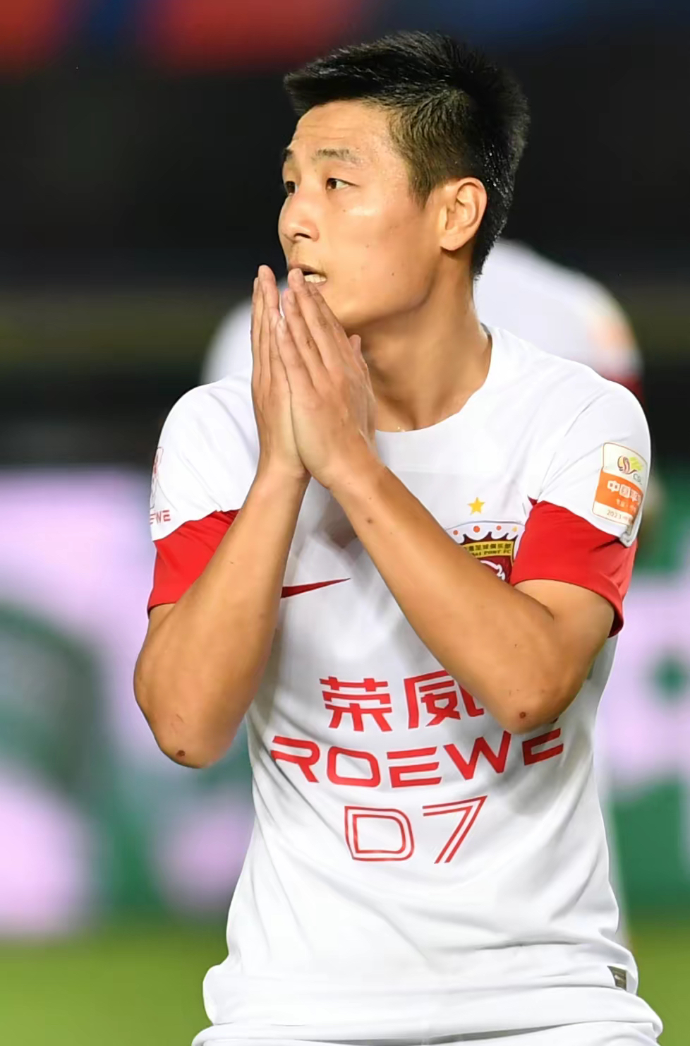 包含湖北队遭遇困境，球队反思调整的词条